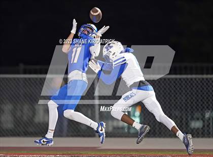 Thumbnail 3 in Krum vs Sunnyvale (Bi District) photogallery.