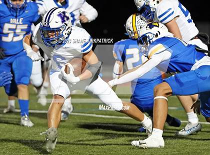 Thumbnail 3 in Krum vs Sunnyvale (Bi District) photogallery.