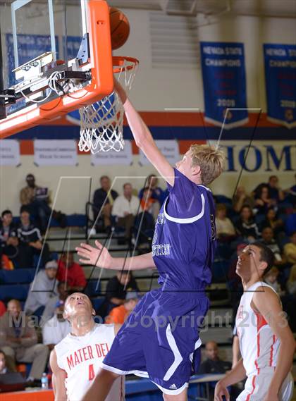 Thumbnail 2 in Mater Dei vs. Foothills Christian (Tarkanian Classic} photogallery.
