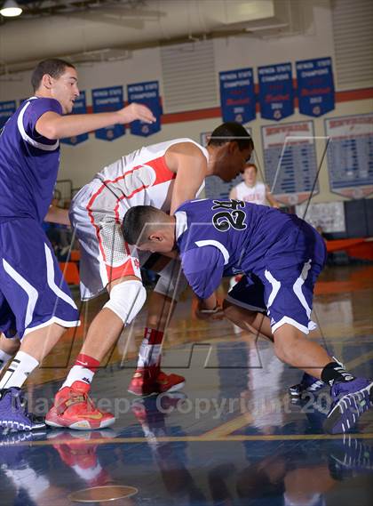 Thumbnail 1 in Mater Dei vs. Foothills Christian (Tarkanian Classic} photogallery.