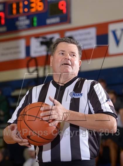 Thumbnail 2 in Mater Dei vs. Foothills Christian (Tarkanian Classic} photogallery.