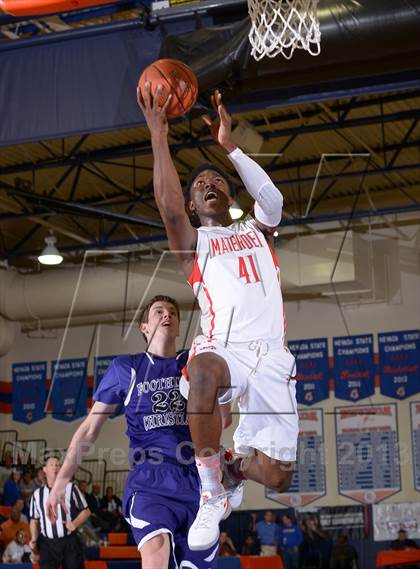 Thumbnail 1 in Mater Dei vs. Foothills Christian (Tarkanian Classic} photogallery.