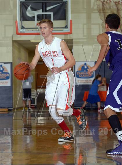 Thumbnail 2 in Mater Dei vs. Foothills Christian (Tarkanian Classic} photogallery.