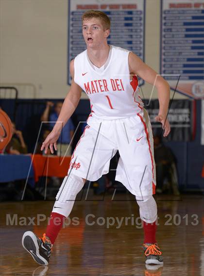 Thumbnail 3 in Mater Dei vs. Foothills Christian (Tarkanian Classic} photogallery.