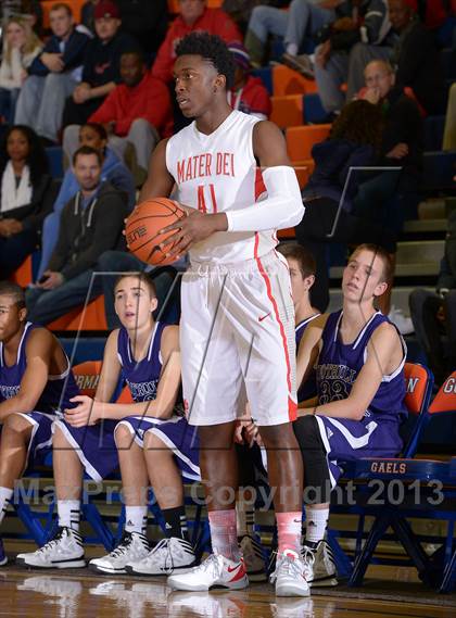 Thumbnail 3 in Mater Dei vs. Foothills Christian (Tarkanian Classic} photogallery.