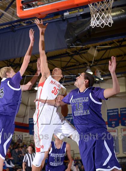 Thumbnail 3 in Mater Dei vs. Foothills Christian (Tarkanian Classic} photogallery.