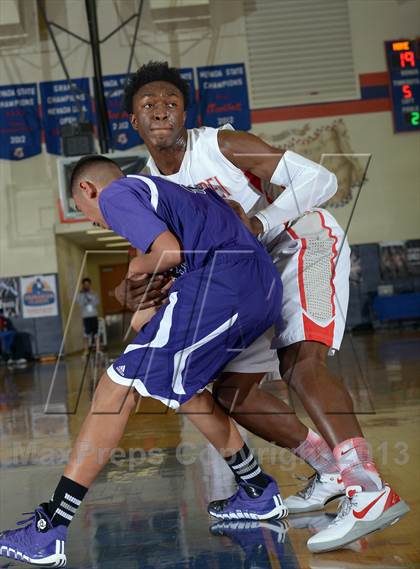 Thumbnail 1 in Mater Dei vs. Foothills Christian (Tarkanian Classic} photogallery.