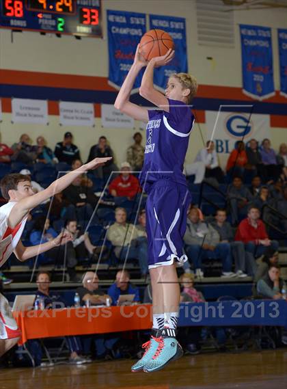Thumbnail 1 in Mater Dei vs. Foothills Christian (Tarkanian Classic} photogallery.