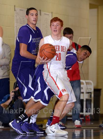 Thumbnail 1 in Mater Dei vs. Foothills Christian (Tarkanian Classic} photogallery.
