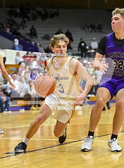 Thumbnail 2 in Greenfield-Central @ Muncie Central (IHSAA 4A Section 9 Semifinal)  photogallery.