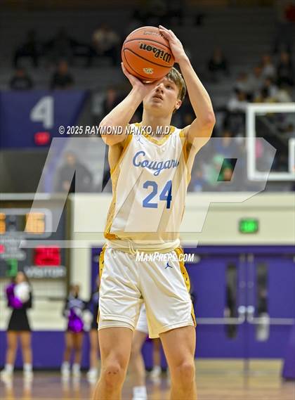 Thumbnail 3 in Greenfield-Central @ Muncie Central (IHSAA 4A Section 9 Semifinal)  photogallery.