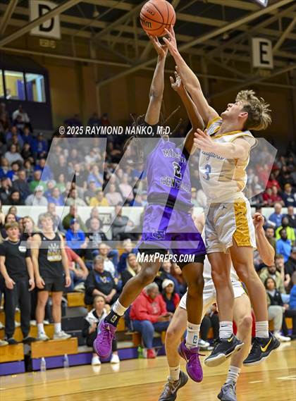 Thumbnail 2 in Greenfield-Central @ Muncie Central (IHSAA 4A Section 9 Semifinal)  photogallery.
