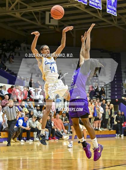 Thumbnail 3 in Greenfield-Central @ Muncie Central (IHSAA 4A Section 9 Semifinal)  photogallery.
