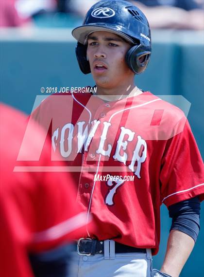 Thumbnail 1 in Fowler vs. Exeter (CIF CS D4 Final) photogallery.