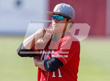 Thumbnail 3 in Fowler vs. Exeter (CIF CS D4 Final) photogallery.