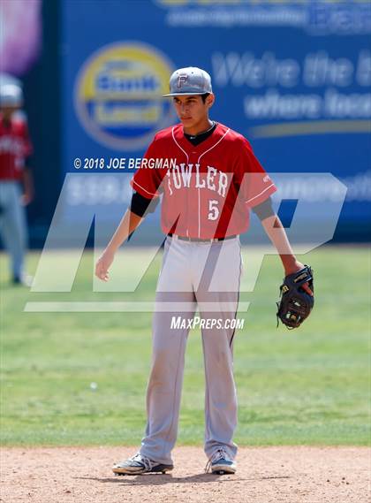 Thumbnail 2 in Fowler vs. Exeter (CIF CS D4 Final) photogallery.