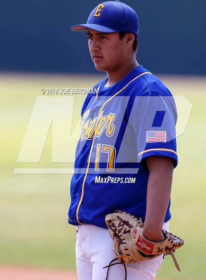 Thumbnail 2 in Fowler vs. Exeter (CIF CS D4 Final) photogallery.