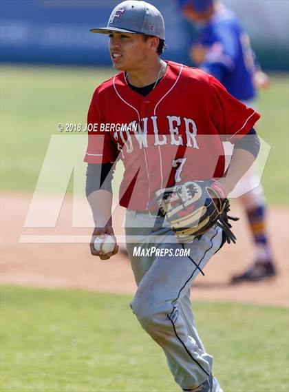 Thumbnail 2 in Fowler vs. Exeter (CIF CS D4 Final) photogallery.