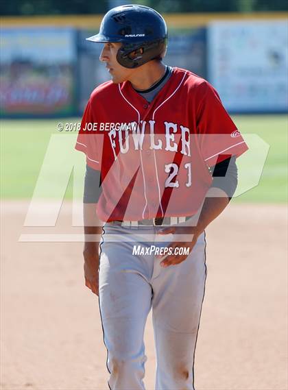 Thumbnail 2 in Fowler vs. Exeter (CIF CS D4 Final) photogallery.