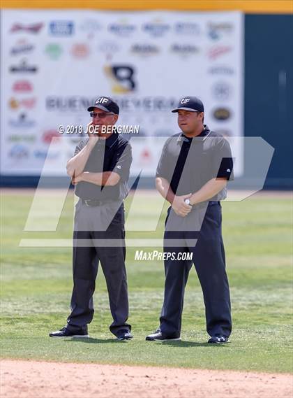 Thumbnail 2 in Fowler vs. Exeter (CIF CS D4 Final) photogallery.