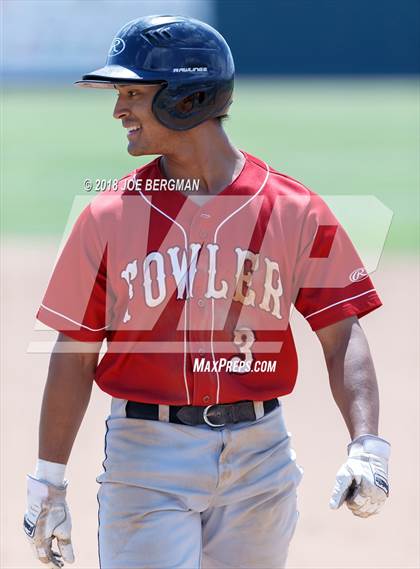 Thumbnail 2 in Fowler vs. Exeter (CIF CS D4 Final) photogallery.