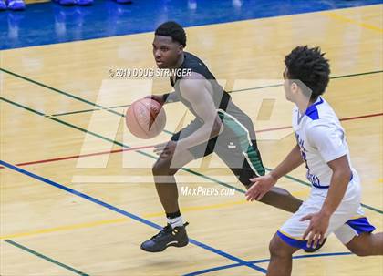Thumbnail 3 in Moreau Catholic @ Newark Memorial photogallery.