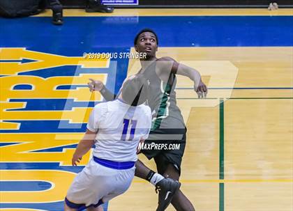 Thumbnail 3 in Moreau Catholic @ Newark Memorial photogallery.