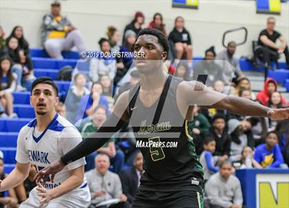 Thumbnail 1 in Moreau Catholic @ Newark Memorial photogallery.