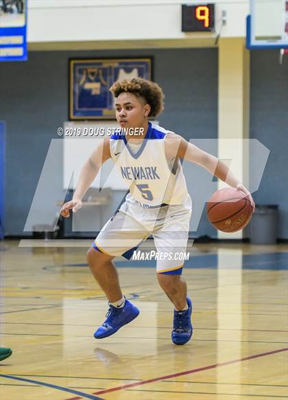 Thumbnail 3 in Moreau Catholic @ Newark Memorial photogallery.