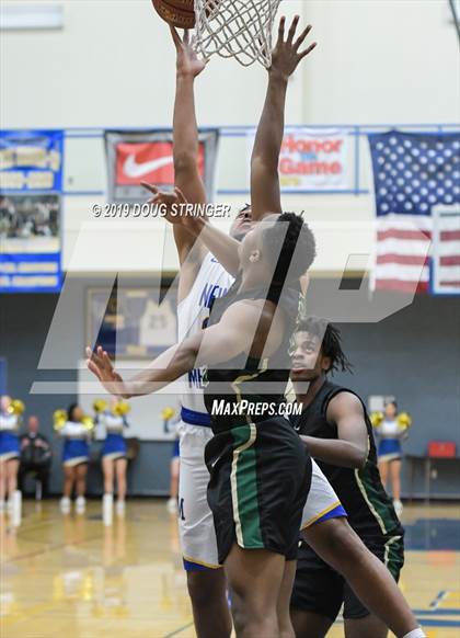 Thumbnail 2 in Moreau Catholic @ Newark Memorial photogallery.