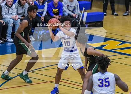 Thumbnail 3 in Moreau Catholic @ Newark Memorial photogallery.