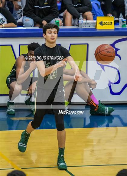 Thumbnail 1 in Moreau Catholic @ Newark Memorial photogallery.