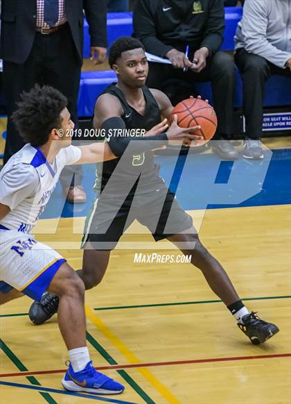 Thumbnail 2 in Moreau Catholic @ Newark Memorial photogallery.