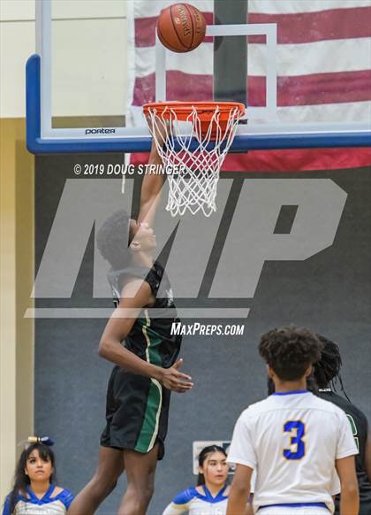 Thumbnail 1 in Moreau Catholic @ Newark Memorial photogallery.
