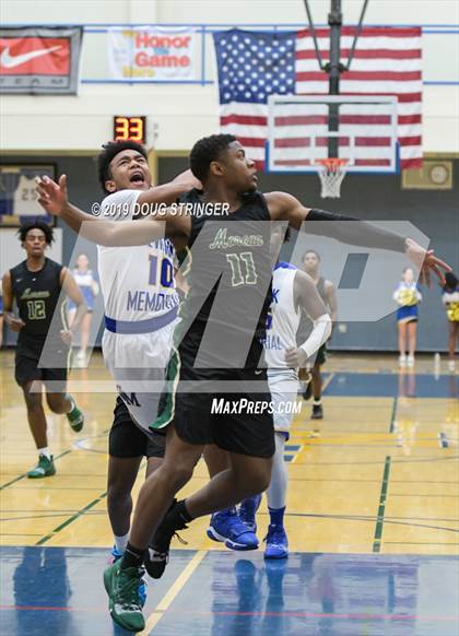 Thumbnail 3 in Moreau Catholic @ Newark Memorial photogallery.