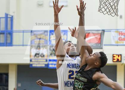 Thumbnail 3 in Moreau Catholic @ Newark Memorial photogallery.
