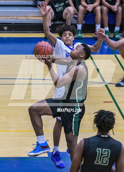 Thumbnail 2 in Moreau Catholic @ Newark Memorial photogallery.