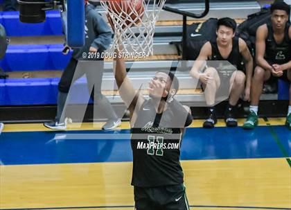 Thumbnail 3 in Moreau Catholic @ Newark Memorial photogallery.