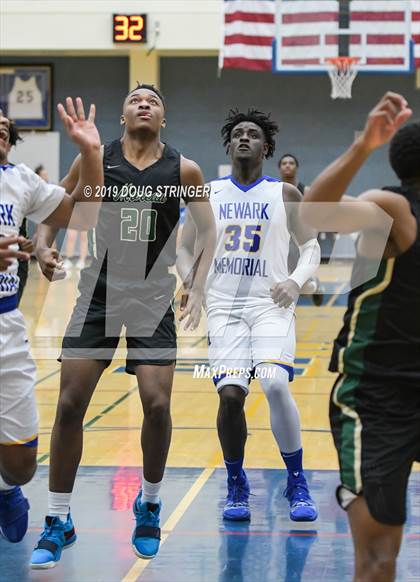 Thumbnail 1 in Moreau Catholic @ Newark Memorial photogallery.