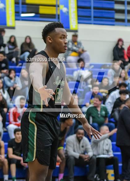 Thumbnail 1 in Moreau Catholic @ Newark Memorial photogallery.