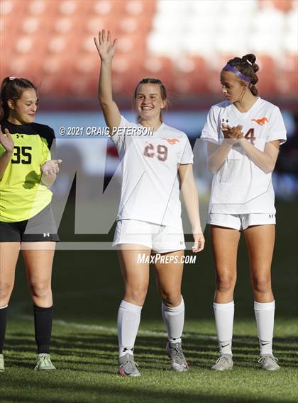 Thumbnail 2 in Crimson Cliffs vs. Mountain Crest (UHSAA 4A Final) photogallery.
