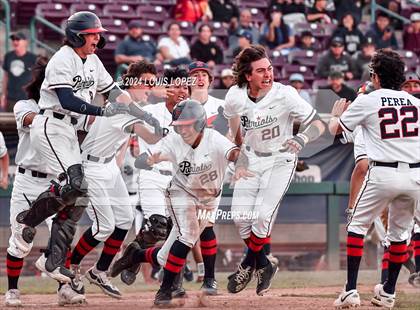 Thumbnail 3 in St. John Bosco vs. Beckman (CIF SS DIV 3 Championship) photogallery.