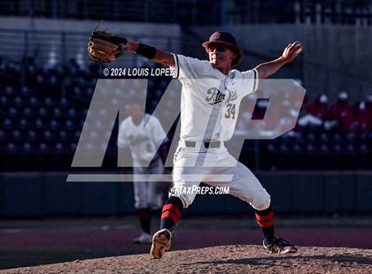 Thumbnail 3 in St. John Bosco vs. Beckman (CIF SS DIV 3 Championship) photogallery.