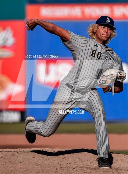Thumbnail 3 in St. John Bosco vs. Beckman (CIF SS DIV 3 Championship) photogallery.