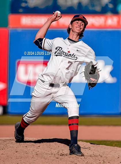 Thumbnail 3 in St. John Bosco vs. Beckman (CIF SS DIV 3 Championship) photogallery.