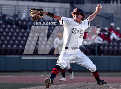 Thumbnail 3 in St. John Bosco vs. Beckman (CIF SS DIV 3 Championship) photogallery.