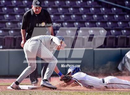 Thumbnail 3 in St. John Bosco vs. Beckman (CIF SS DIV 3 Championship) photogallery.
