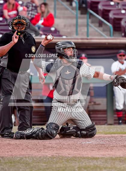 Thumbnail 3 in St. John Bosco vs. Beckman (CIF SS DIV 3 Championship) photogallery.