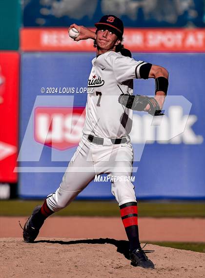 Thumbnail 2 in St. John Bosco vs. Beckman (CIF SS DIV 3 Championship) photogallery.