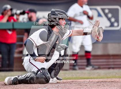 Thumbnail 2 in St. John Bosco vs. Beckman (CIF SS DIV 3 Championship) photogallery.